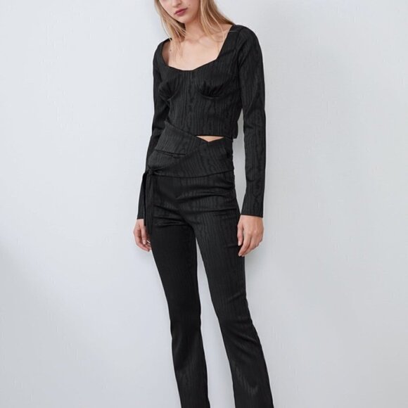 NWT Zara Satin Effect Crop Top long sleeves Size L - Picture 1 of 12